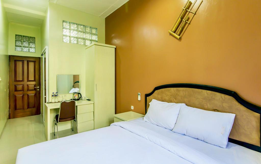 Asoka Inn Bandung Exterior photo